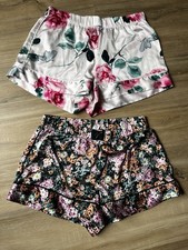 2 Victoria's Secret Ditzy Floral Print Silky Pajama Shorts White Black- Small