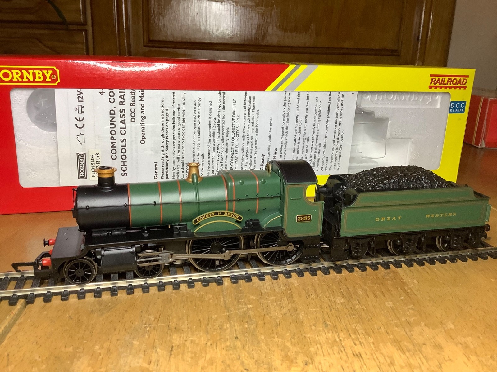 Set Of Six Cars Including: - HORNBY, A REDLINE-GLICO Super Petrol Tank Wagon In Blu