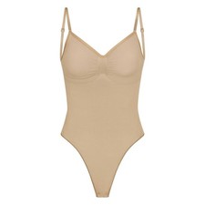 SKIMS Seamless Sculpt Thong Bodysuit Clay M Medium Shapewear Underwear NWT