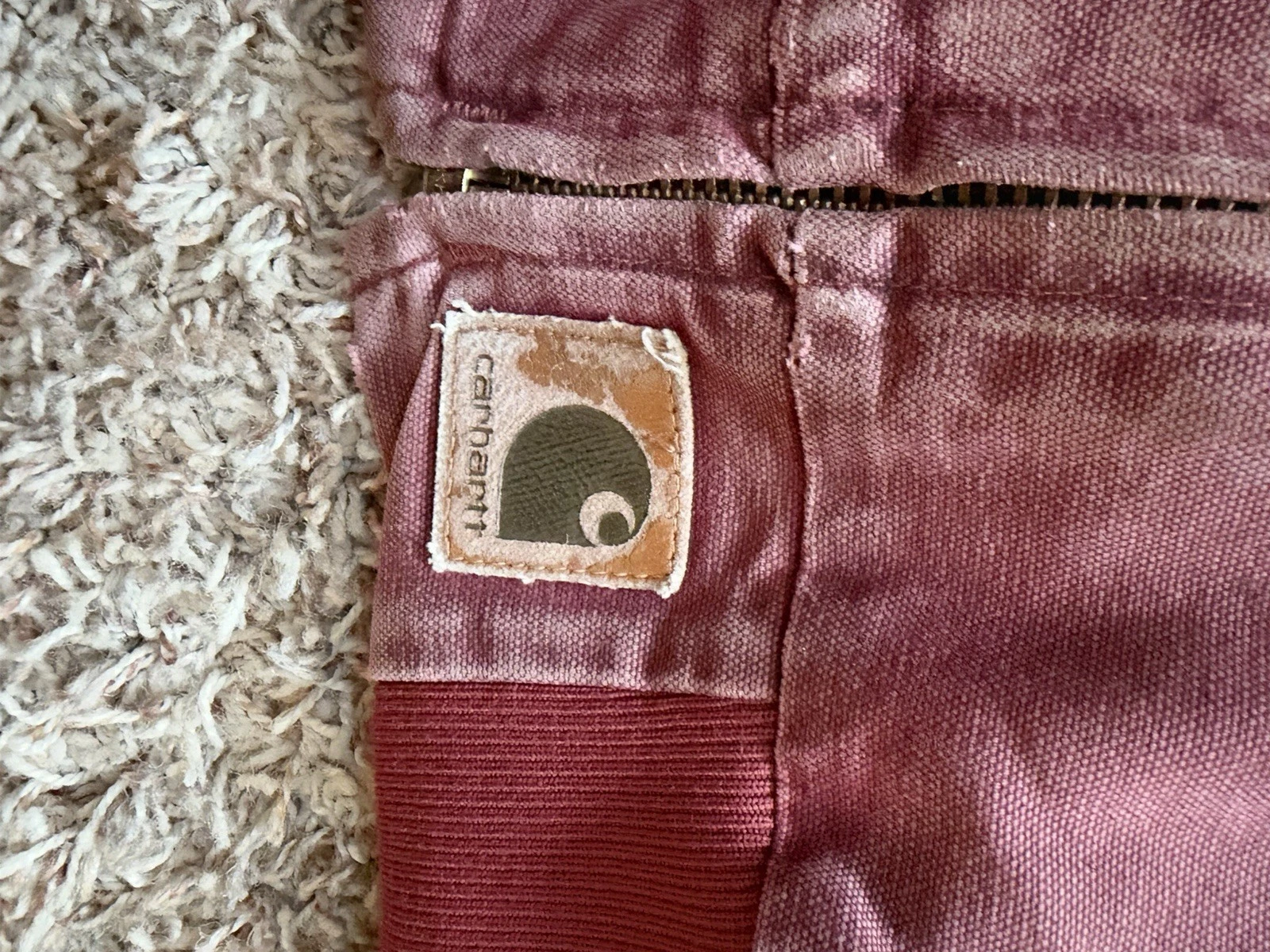 Carhartt Santa Fe J14BRK brick burgundy size xxl made in USA - product detail image 4