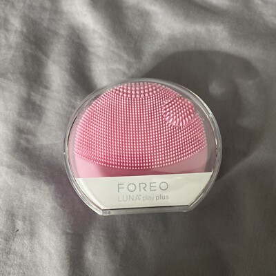 FOREO LUNA PLAY PLUS Facial Electric Mini Cleansing Brush PEARL PINK