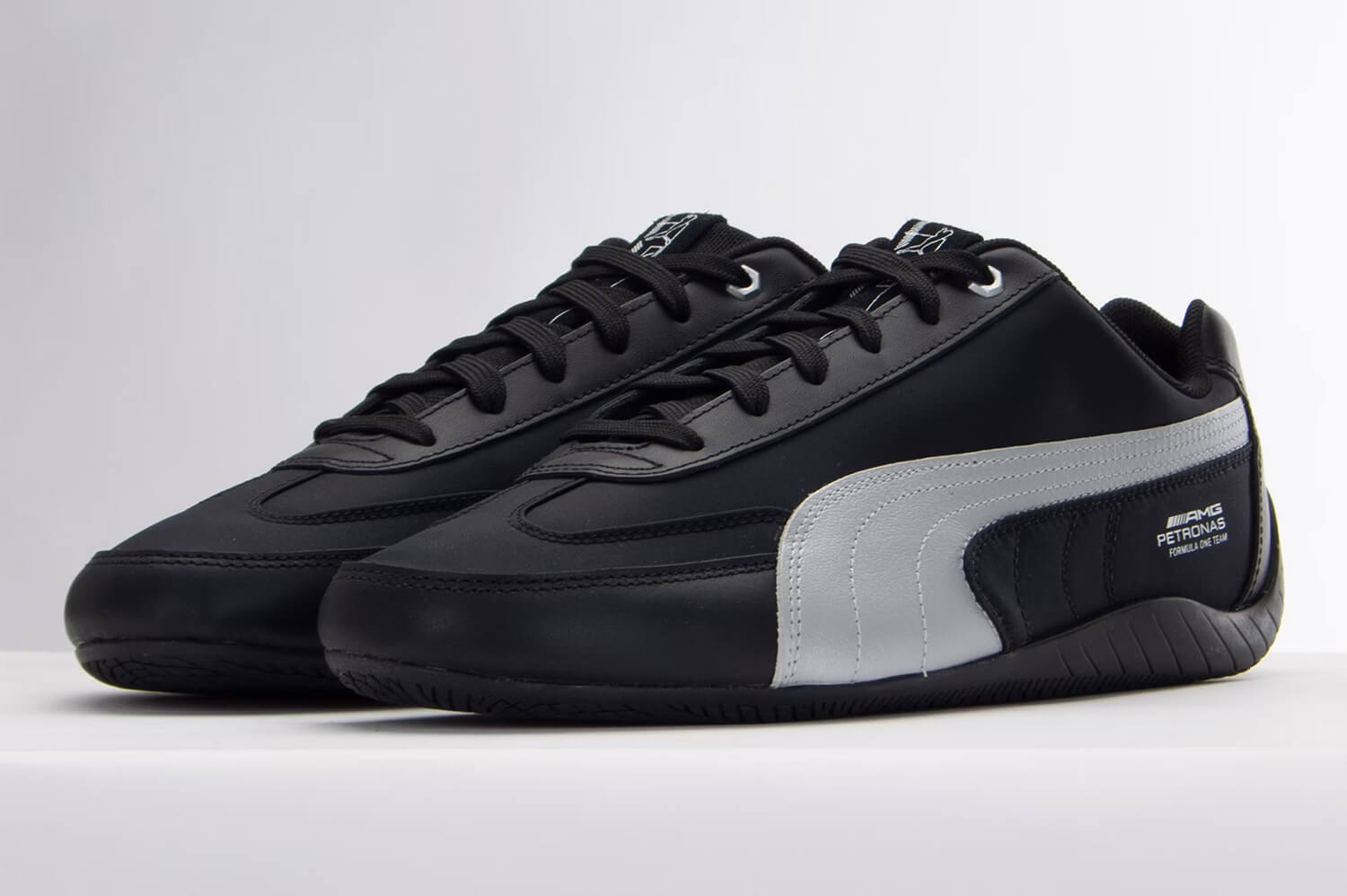 PUMA MercedesAMG F1 Speedcat Men's Driving Shoes Casual Sneakers