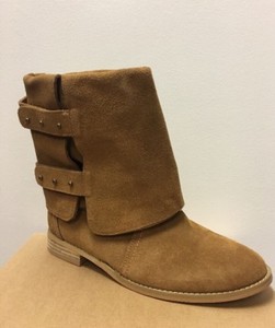womens boots size 8 wide