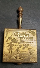 Hawaii Hawaiian Silent Butler Pocket Purse Travel Ashtray Cigarette Souvenir