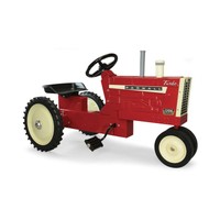 Ertl Farmall Pedal Tractor Red Ertl Farmall Pedal Tractor Red