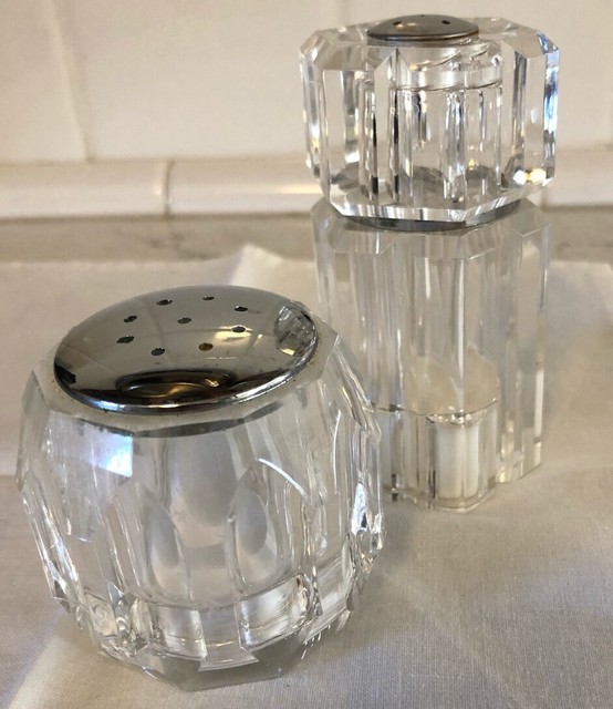 VTG LUCITE CLEAR ACRYLIC & Metal SALT AND PEPPER SHAKERS Faceted Nice! eBay