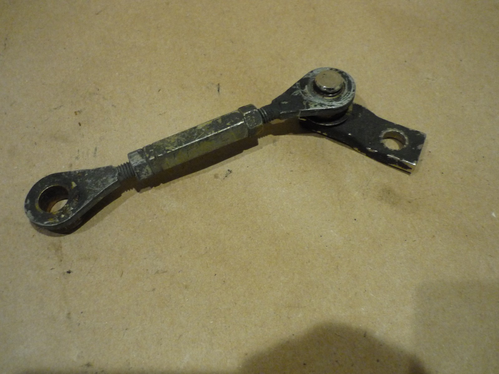 Ferrari  208,308 - Head LampAdjuster With Pivot - P/N 60172400