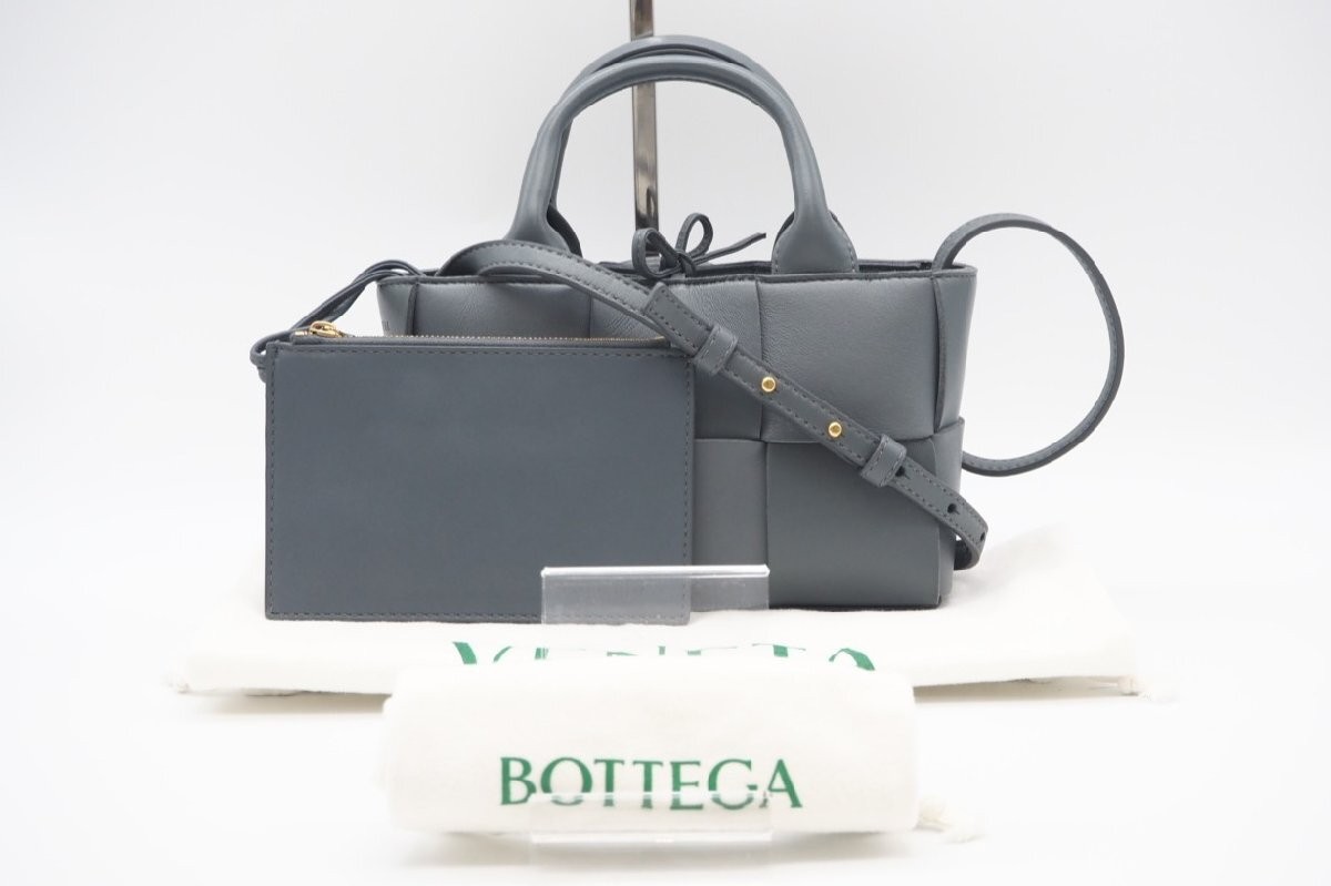 Bottega Veneta Candy Leather 2-Way Tote Bag Very Good Condition