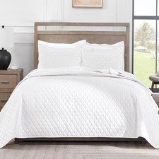 Reversible King Size Quilt Bedding Set, White
