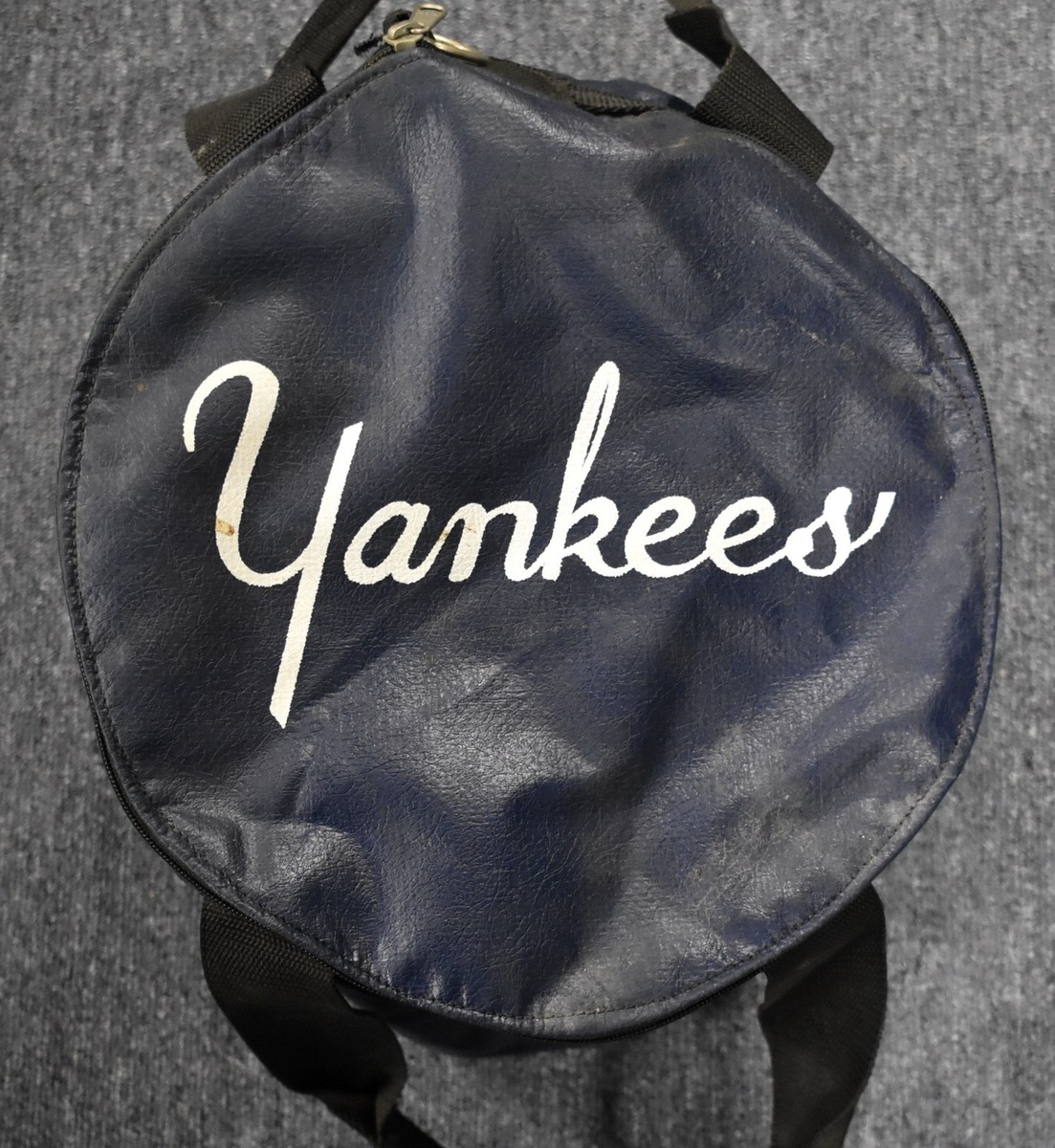 New York Yankees Logo Official Baseball Ball Bag Equipment