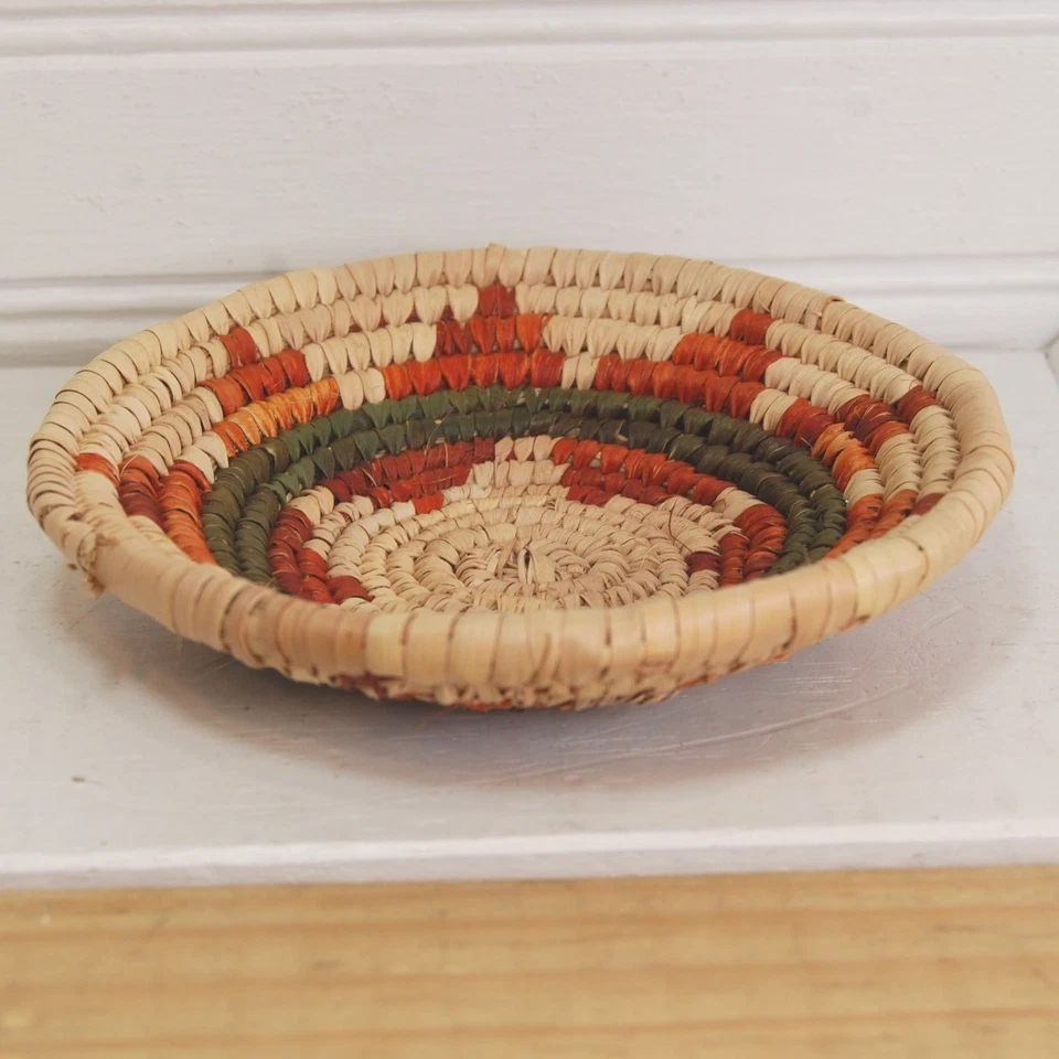 Cesta tejida nativa vintage pequeña 5 pulgadas decorativa boho hippie Foto 3 de 4