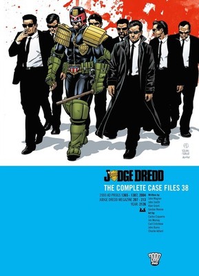 Judge Dredd: The Complete Case Files 38: Volume 38 By John Wagner - New Copy ...