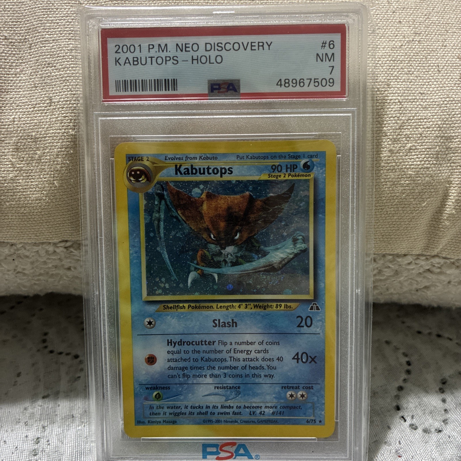 2001  Kabutops 6/75 Neo Discovery Holo PSA 7