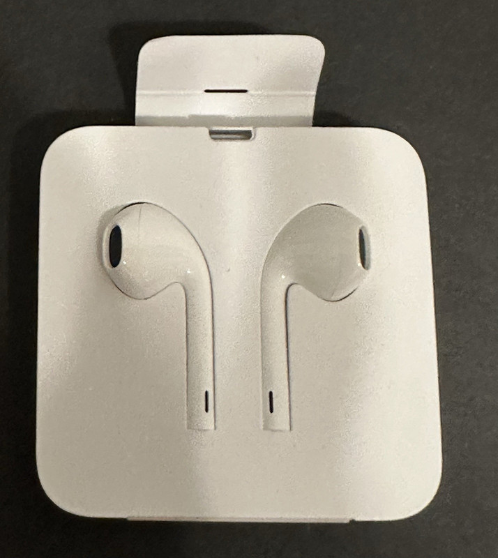 Apple EarPods Lightning Connector + Lightning to USB Cable White for iPhone XR 6