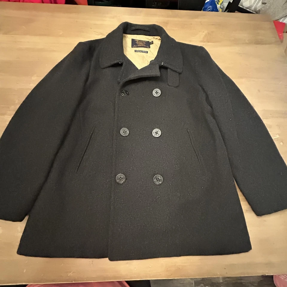 J.Crew Bayswater Peacoat Mens XL Navy Stadium Cloth Wool Thinsulate Quilted Coat - Image 2 of 4