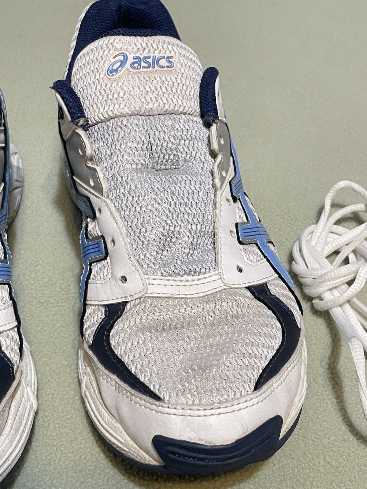 ASICS GEL 190 TR DUOMAX BLUE SILVER BLUE  AND WHITE SNEAKERS WOMEN’S SIZE 9.5 thumbnail 4