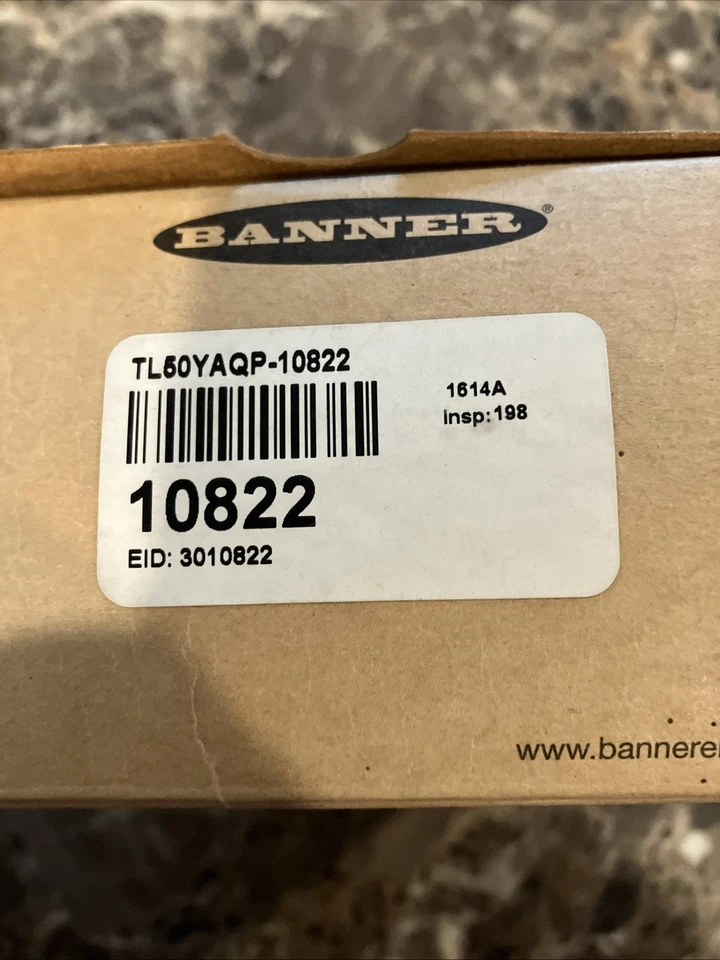 Banner Engineering TL50YAQP-10822 Brand New - Image 2 of 3
