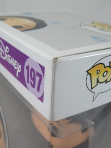 Disney Funko Pop - Pocahontas - No. 197 - Free Protector - Picture 13 of 18
