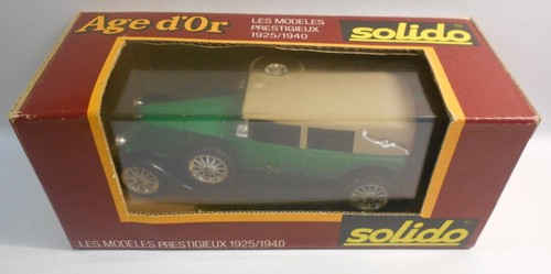 Solido 1/43 Scale Metal Model - SO243 RENAULT 40CV 1159 GREEN - Imagen 2 de 2