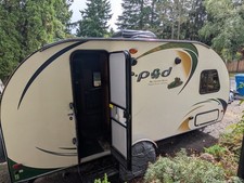 2015 R-Pod Hood River Edition Travel Trailer — $9,500 OBO