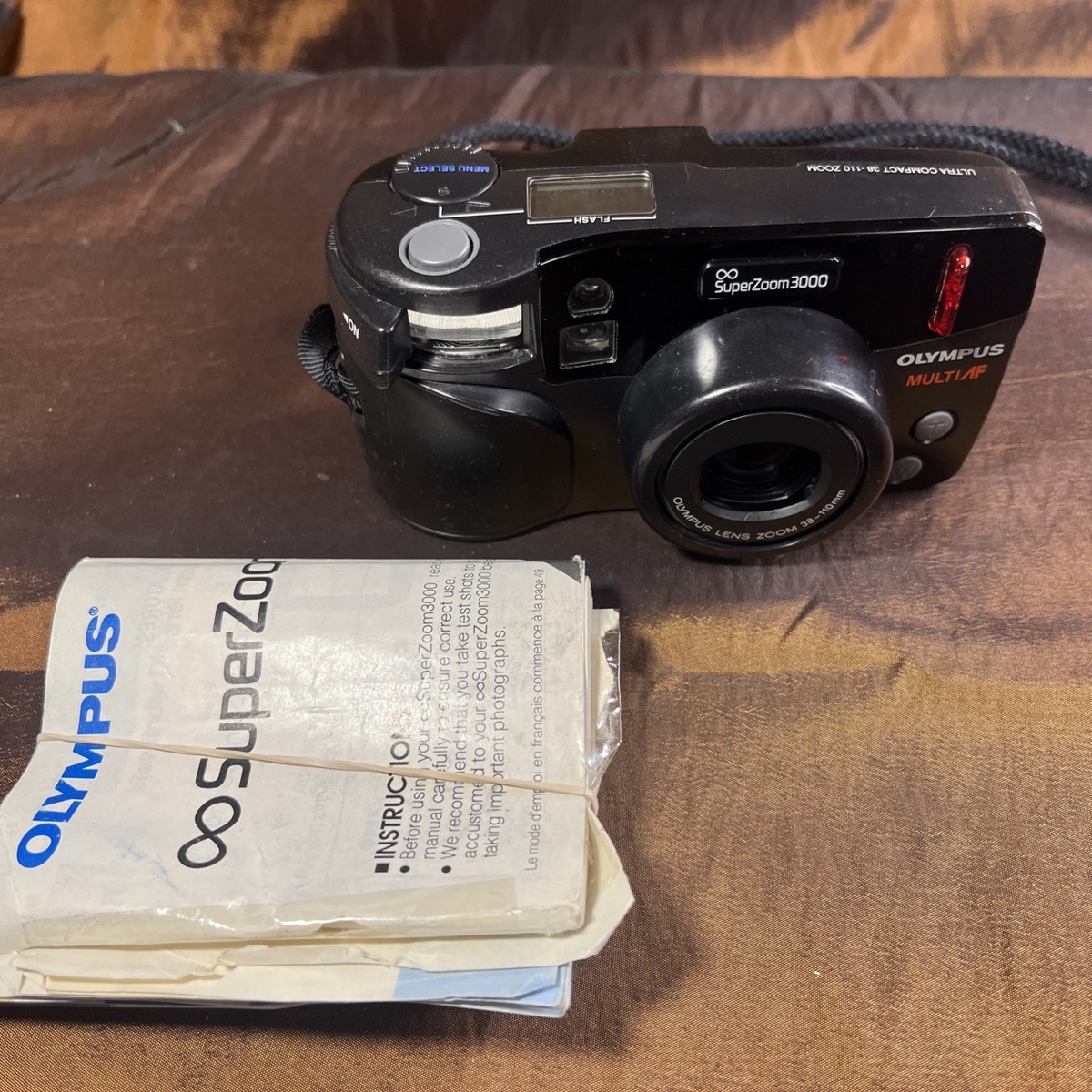Olympus SuperZoom 3000 35mm Film Camera 38-110mm Multi AF Black