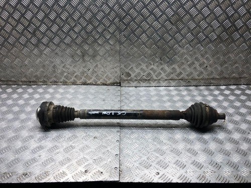 VW GOLF VIII CD1 Antriebswelle vorne links 2.00 Diesel 2005 33815784