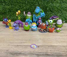2013 Panini Monsters University Stickers 20