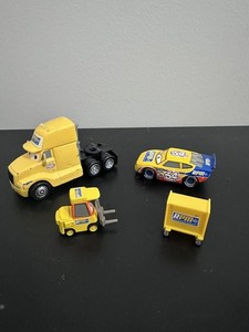 RPM Hauler イエロー ミニカーカーズマテル Rpm Hauler | eBay