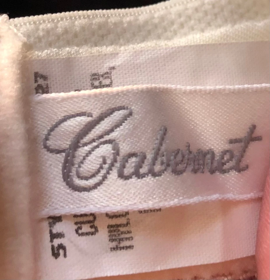 Cabernet Bra 34C Ivory Underwire Bra ~Excellent Pre-Owned Condition~ - Image 3 of 4