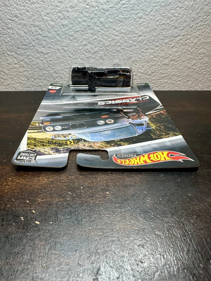BMW M3 Hot Wheels Premium Car Culture Modern Classics '92 Foto 3 de 4