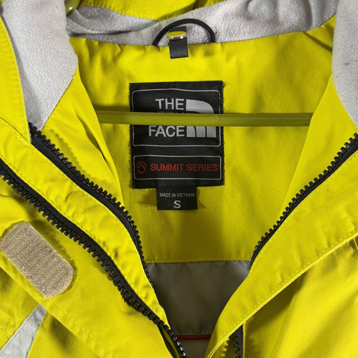 The North Face Jacket Summit Series Gore Tex XCR Green Size Small
