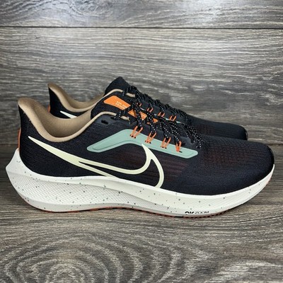 Nike Men's Air Zoom Pegasus 39 Black Safety Orange Running Shoes