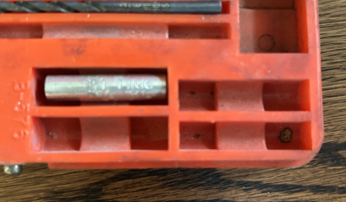Blue Point (snap on) No. 1020 and Ridgid SE100 Screw Extractor