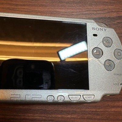 【美品】PSP2000 アイスシルバー Amazon.com: Sony PSP Playstation Portable 2000 Slim and Lite- Ice