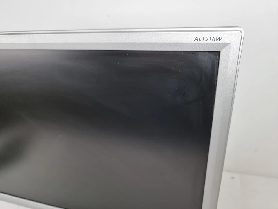 Vintage Acer 19'' LCD Flat Screen Colour Monitor AL1916W With Stand VGA In - Image 2 of 4