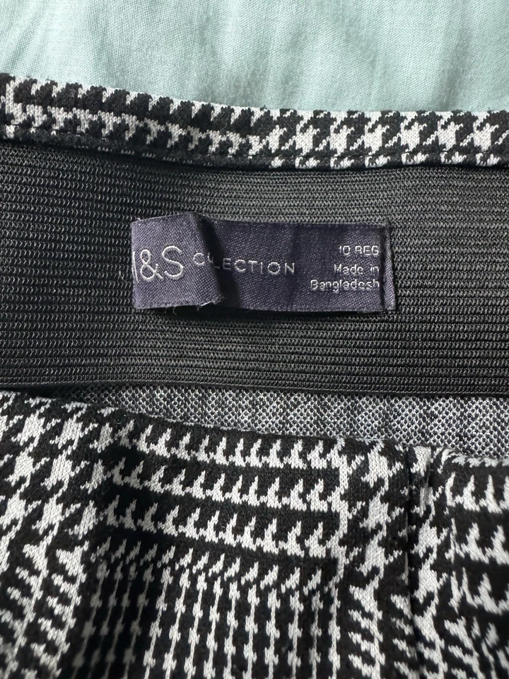 Marks & Spencer Office Skirt - Image 2 of 3