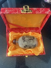 snuff bottle painting inside tabatière chinoise peinte a l’intérieur signée