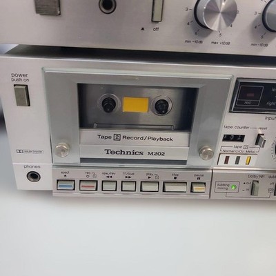 Technics M-202 Dual Cassette Deck SU-V11 Integrated Amplifier