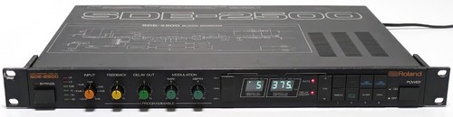 ROLAND SDE-2500 Digital Delay Helicopter Propeller Sound Works Tested Japan JN02 - Picture 1 of 10