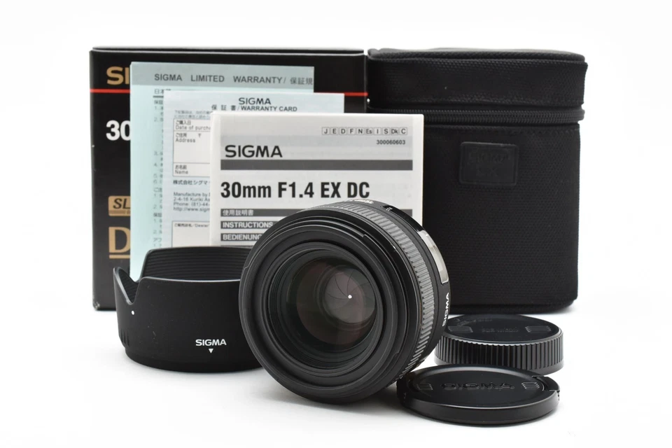 Sigma 30mm f/1.4 EX DC HSM AF APS-C Lens for Nikon F Mount w/ Caps Hood [EXC+5] - Image 2 of 4