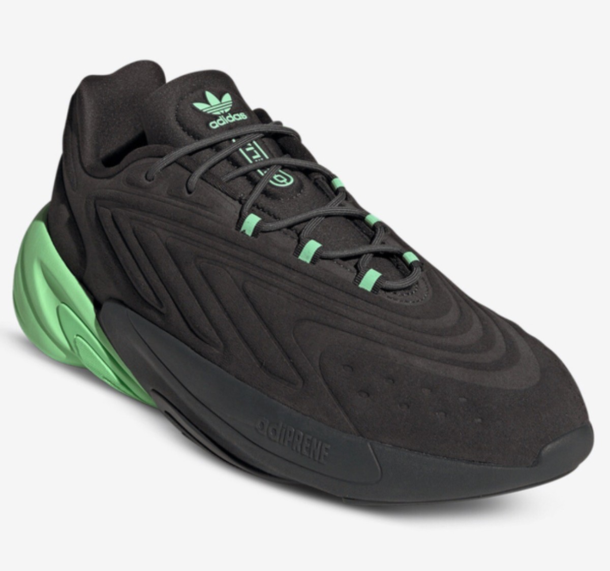【新品】adidas Ozelia 26.0 2点セット Cut in half: Adidas Ozelia Review (2024) | RunRepeat