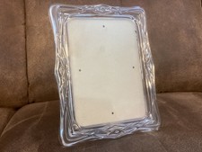 HEAVY GLASS 5 x 7 PICTURE FRAME NICE