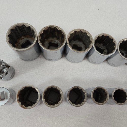Vintage Craftsman 1/2" Drive V-Series 17 pc SAE 12pt Socket Set w/Univ Joint USA - Picture 13 of 21