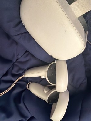 Meta Oculus Quest 2 128GB Advanced All-In-One VR Headset - White