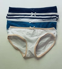 NORDSTROM RACK 4 Pack Hipster Underwear Panties  Young Girls Size 6/6X