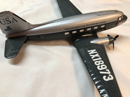 Vintage Liberty Classics Spec Cast U.S. Dept of Transportation DC3 Airplane Bank - Picture 9 of 9