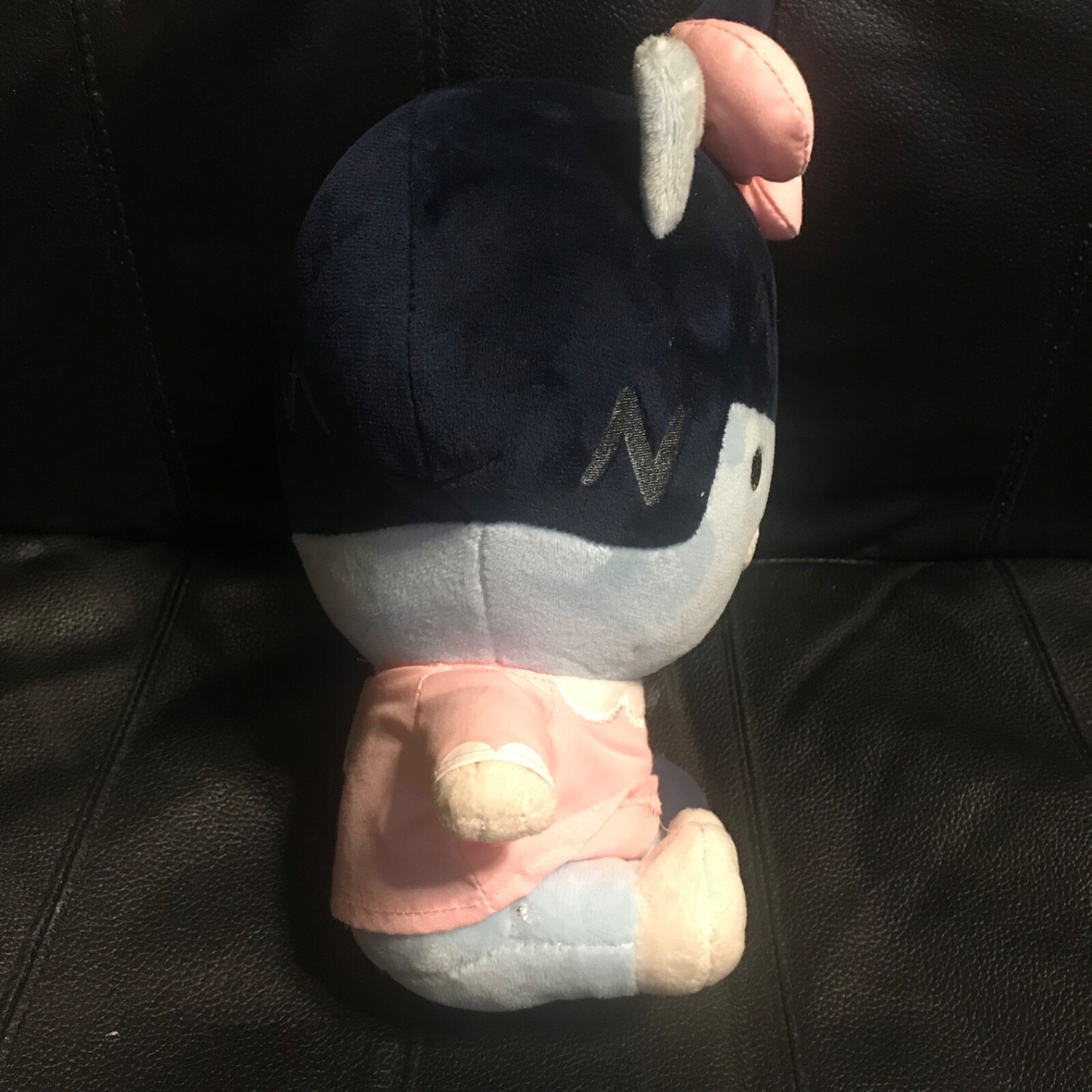 Picture 3 of 8
