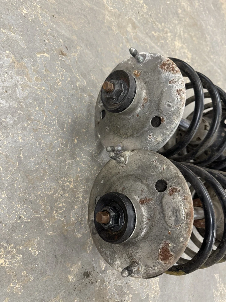 Par de puntales delanteros cargados Monroe Volvo V90 S90 940 resorte L y R 6819403 OEM #3880E Foto 4 de 4