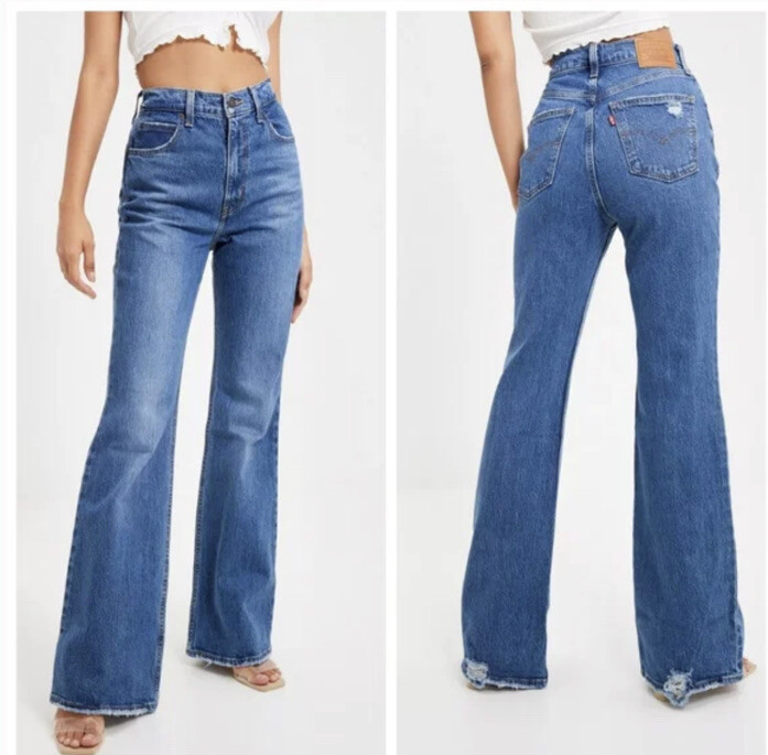 Levis Premium 70's High-Rise Flare Jeans Size 27x 32 Women