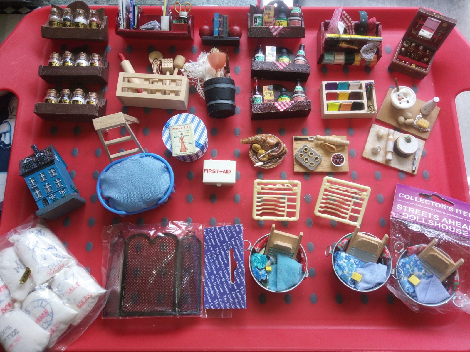 DOLLHOUSE ACCESSORIES HUGE JOB LOT! eBay